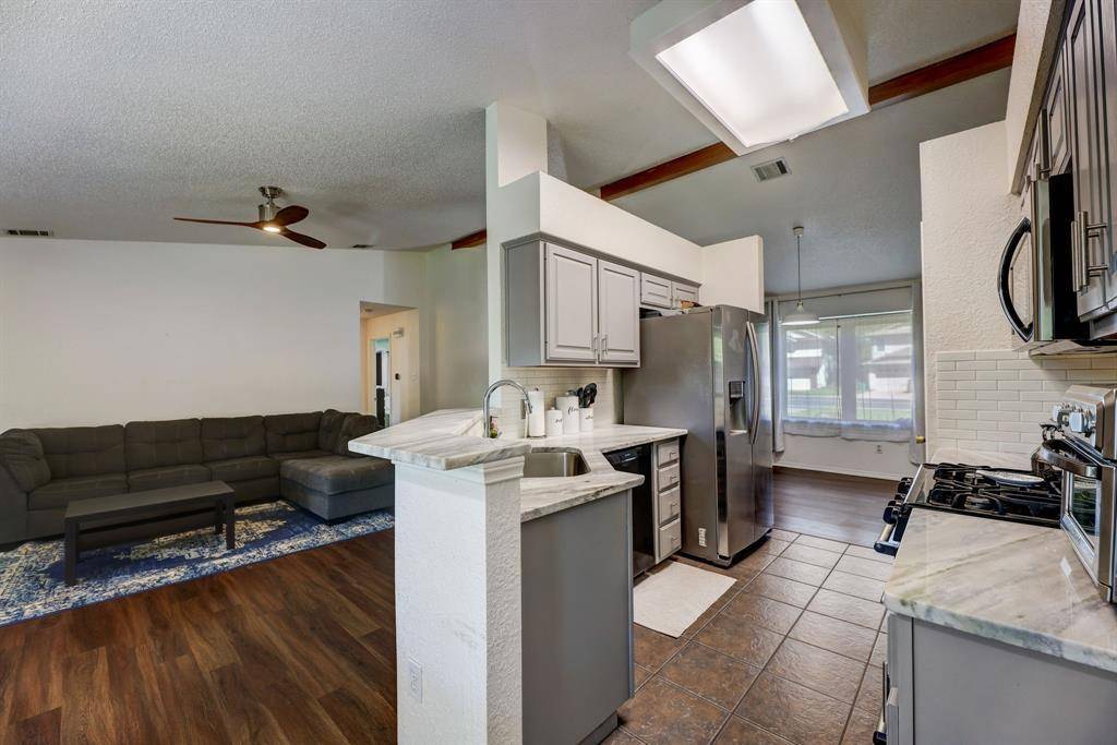 Cedar Park, TX 78613,1600 Hatch RD