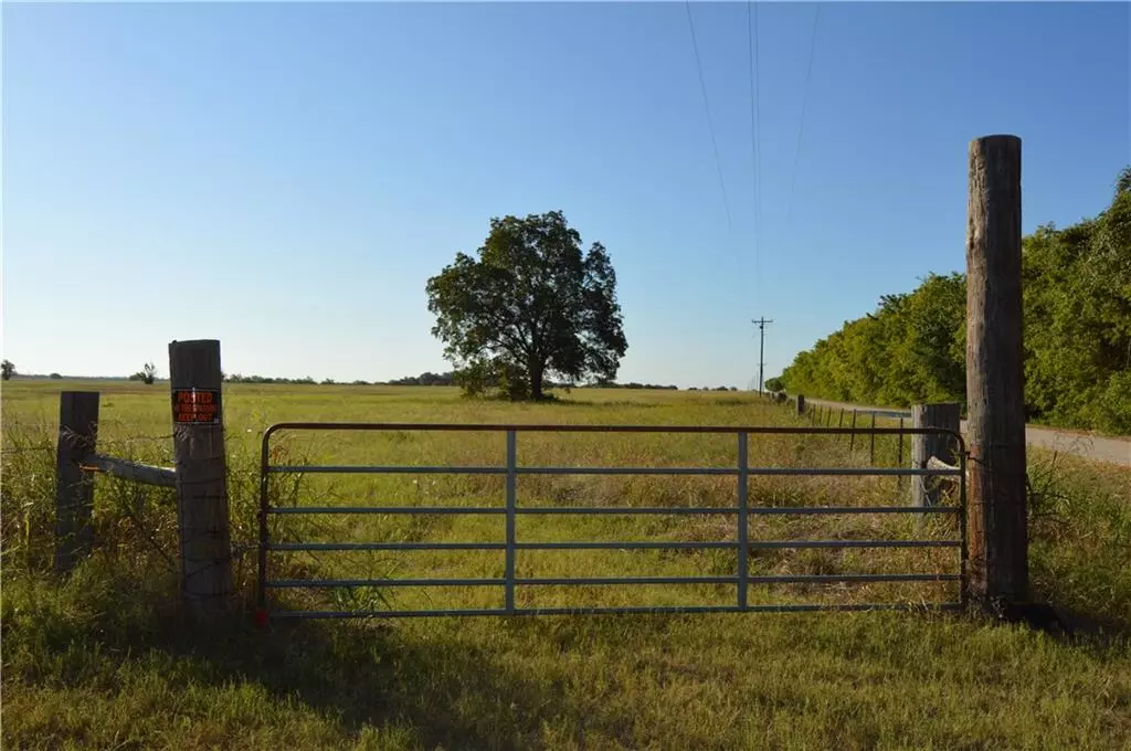 Out Of State, TX 76656,123 County Road 478