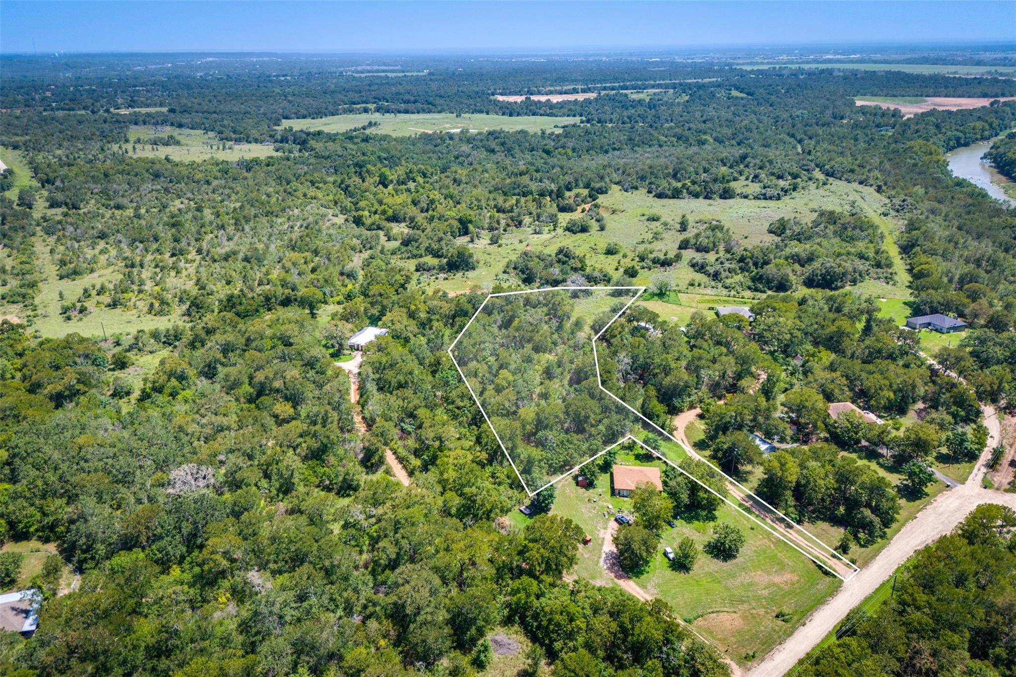 Bastrop, TX 78602,139 Shoreside DR