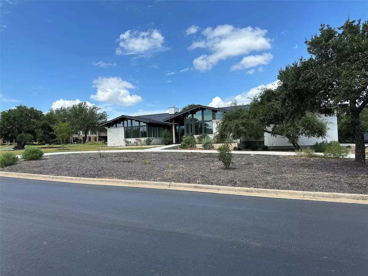 Spicewood, TX 78669,2302 Golflinks CT