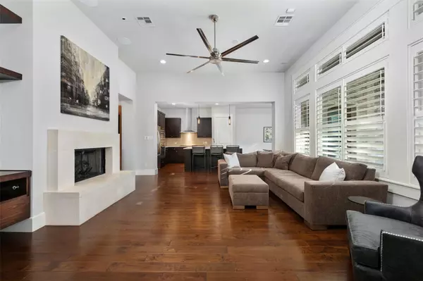 Austin, TX 78759,6009 Woodcrest DR