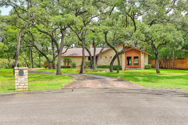 108 Kildeer DR, Buda, TX 78610