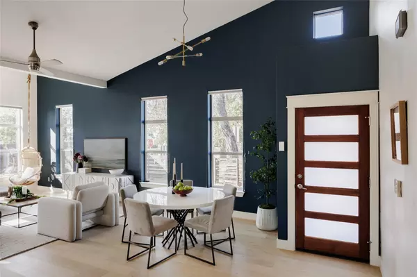 Austin, TX 78702,1205 McKinley Ave