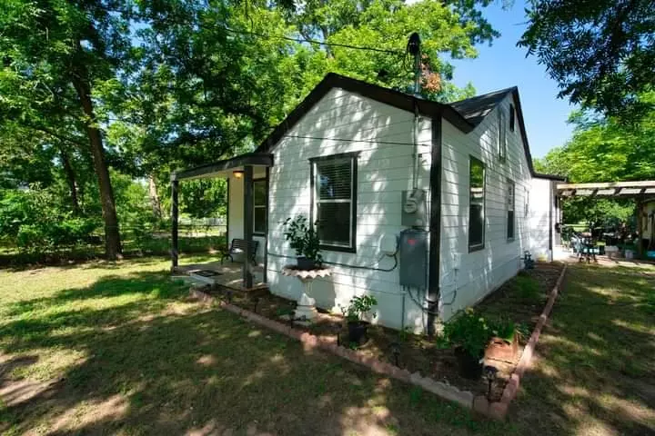 Austin, TX 78721,1104 Perry RD