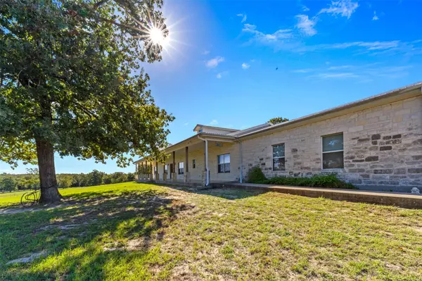 Thrall, TX 76878,4300 County Road 481