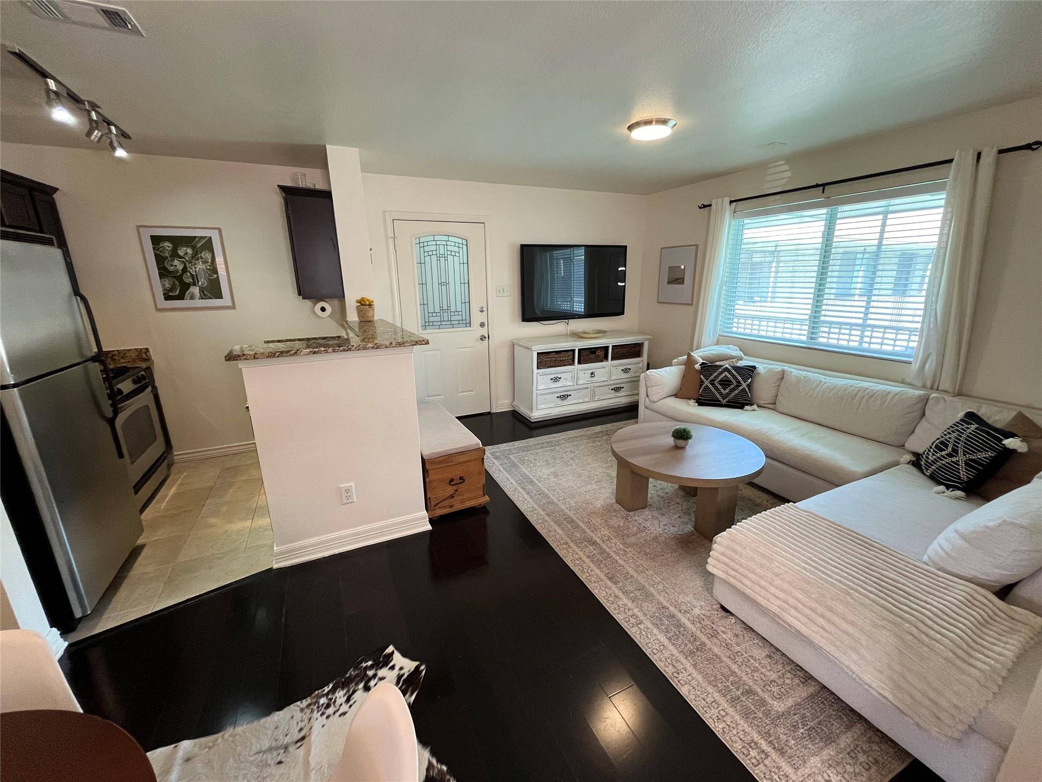 Austin, TX 78703,1307 Norwalk LN #206