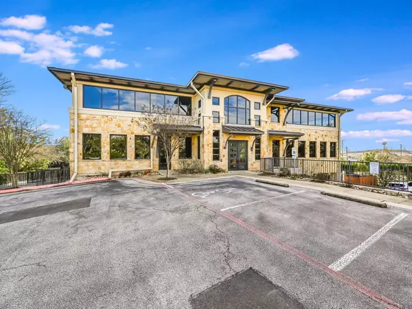 Lakeway, TX 78734,3 Lakeway Centre CT #110