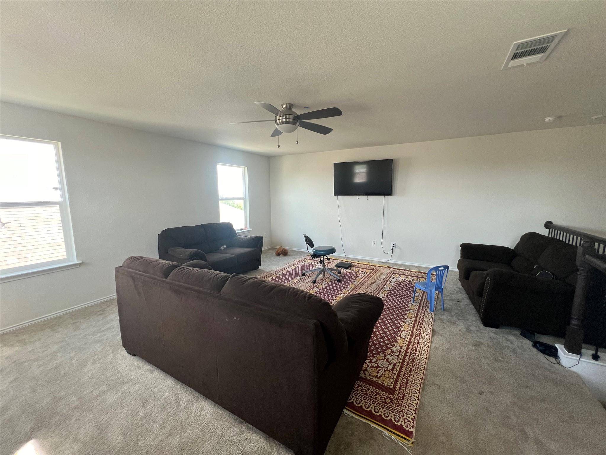 Elgin, TX 78621,112 W Point WAY