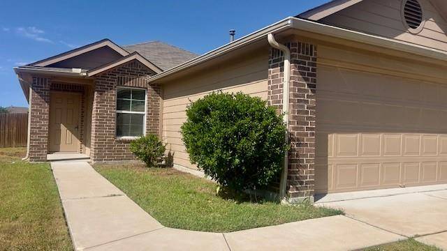 520 Musgrav DR, Kyle, TX 78640