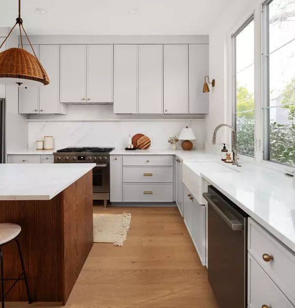 Austin, TX 78745,4900 Majestic DR