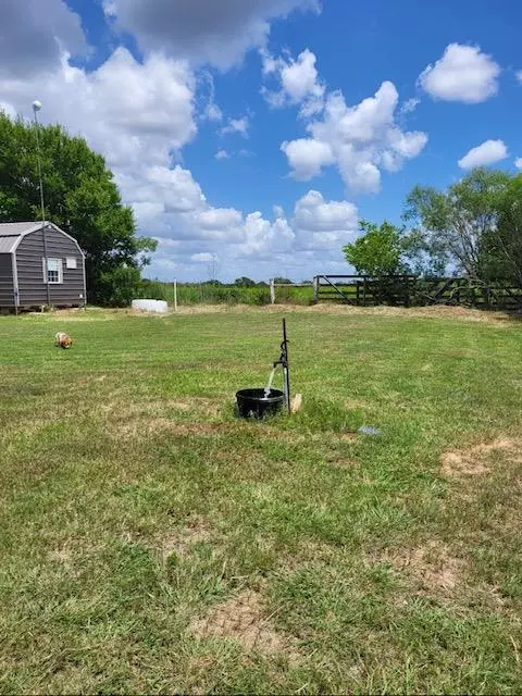 Flatonia, TX 78941,5279 FM 2762