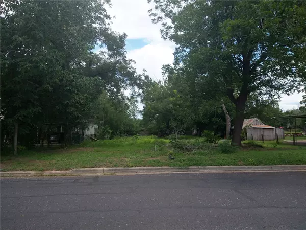 Elgin, TX 78621,409 W Brenham ST