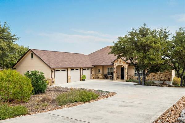 215 Charon PT, Spring Branch, TX 78070