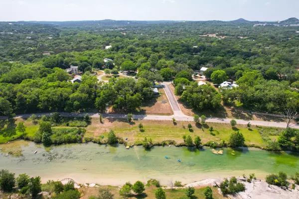 Wimberley, TX 78676,810 River RD