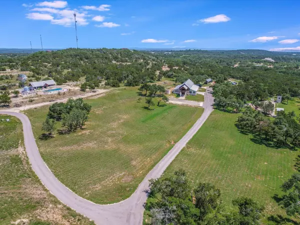 Wimberley, TX 78676,453 LONE MAN MOUNTAIN RD