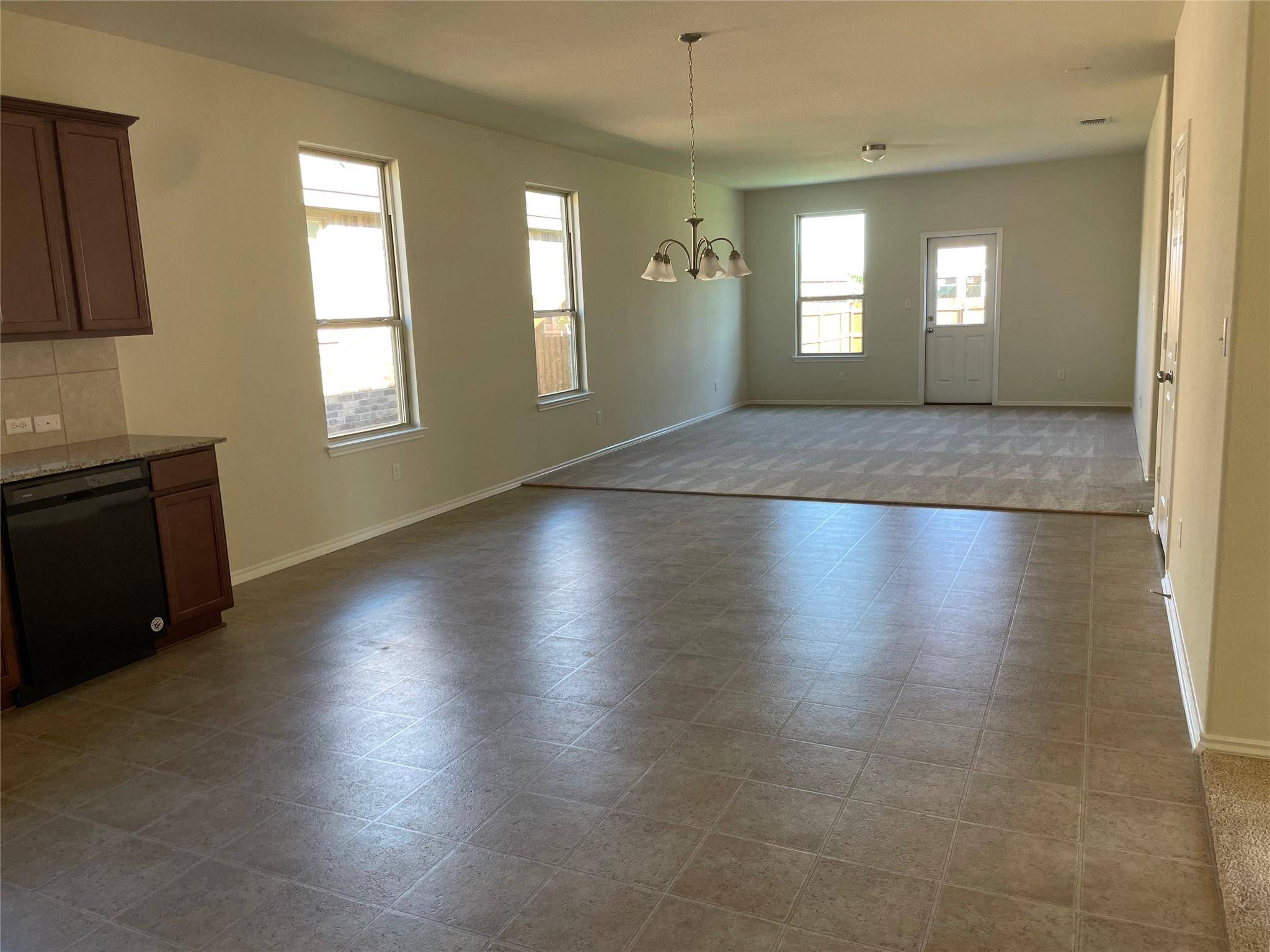 Hutto, TX 78634,210 Barley Fork LN