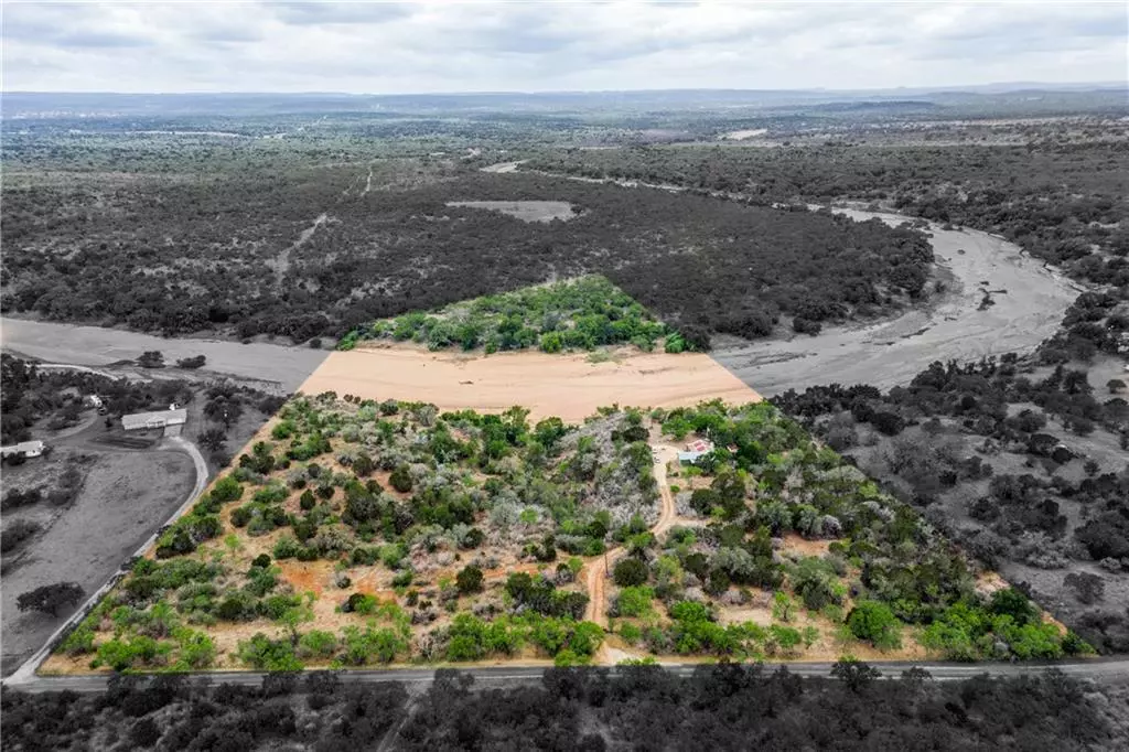 Llano, TX 78643,198 County Road 316