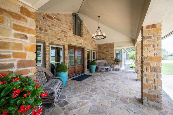 Blanco, TX 78606,871 Chimney Valley RD