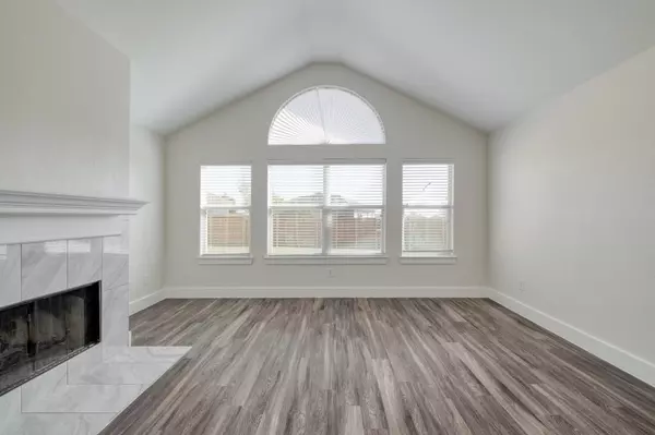 Kyle, TX 78640,277 Paddington DR