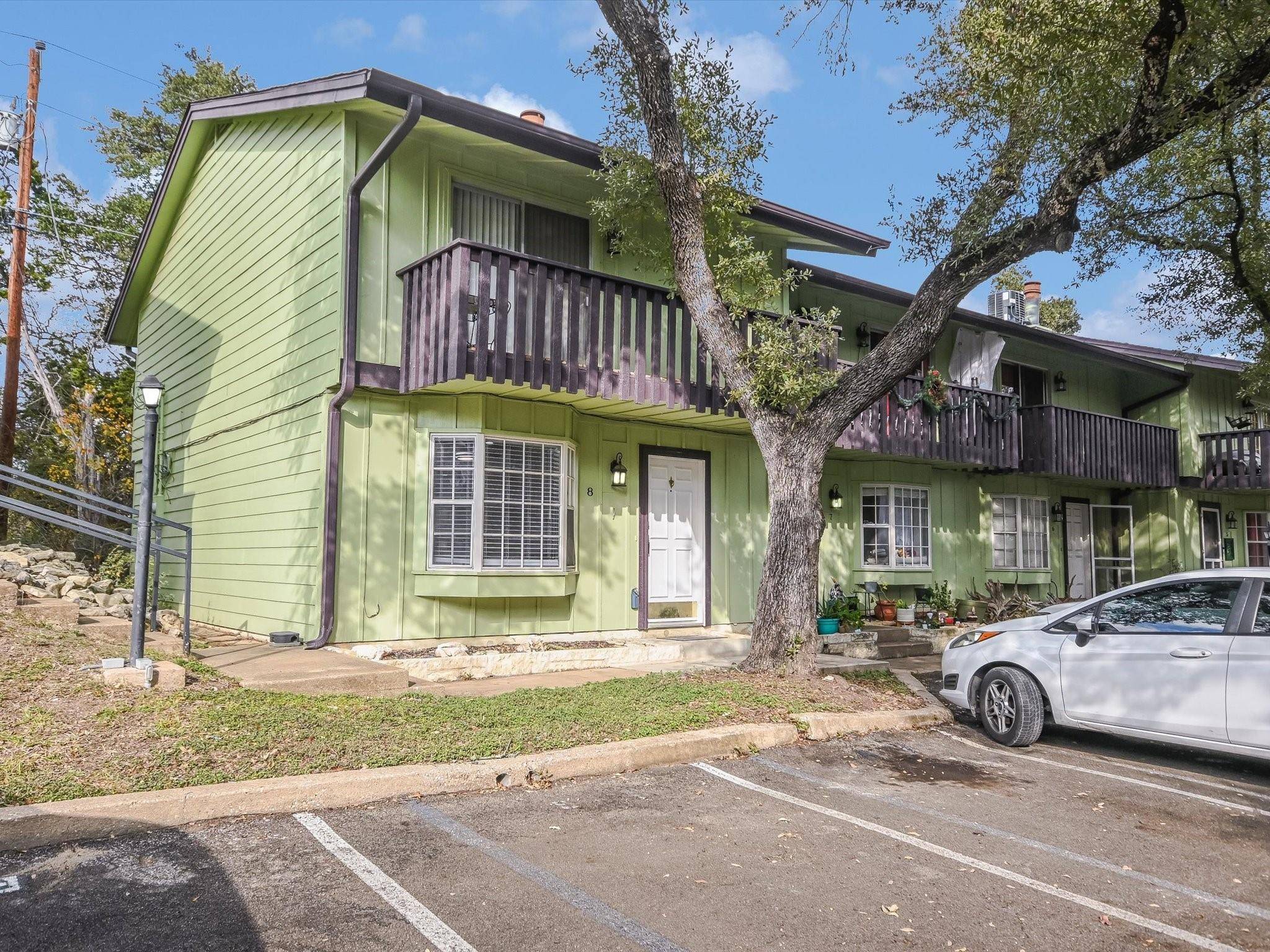 20223 Travis DR #8, Lago Vista, TX 78645