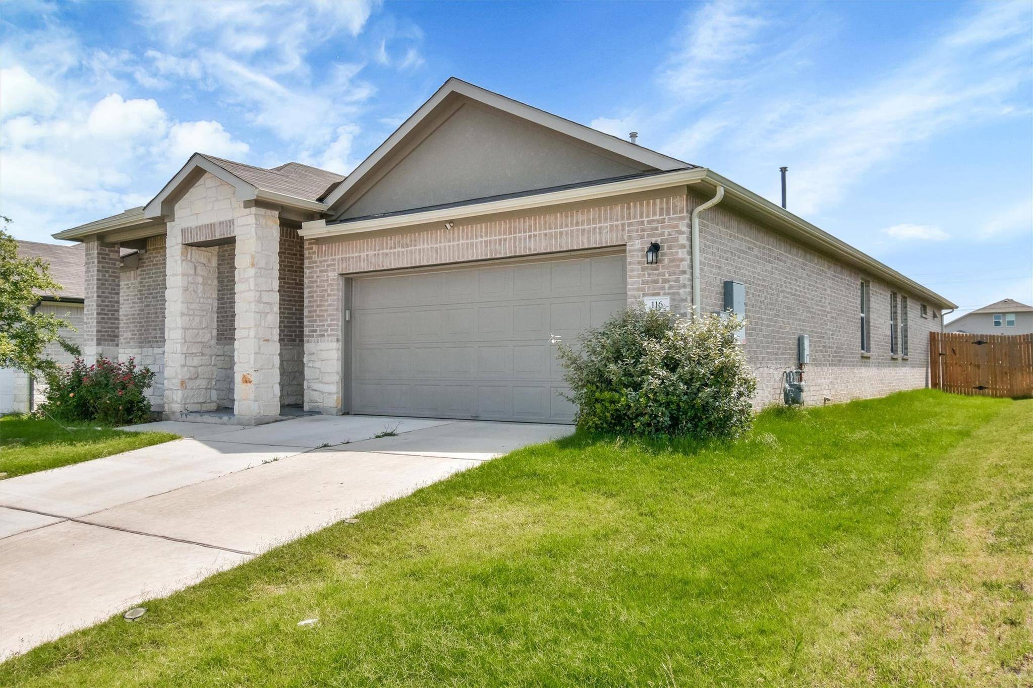 116 Charles TRL, Georgetown, TX 78626