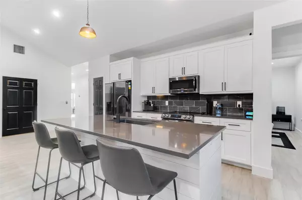 Cottonwood Shores, TX 78657,629 Aspen LN