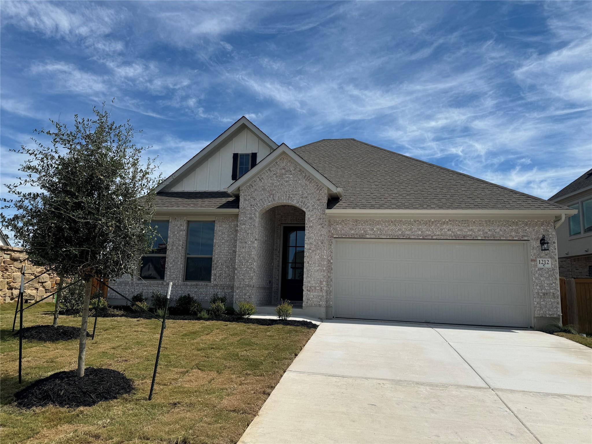 1212 Cathedral Oaks DR, Leander, TX 78641