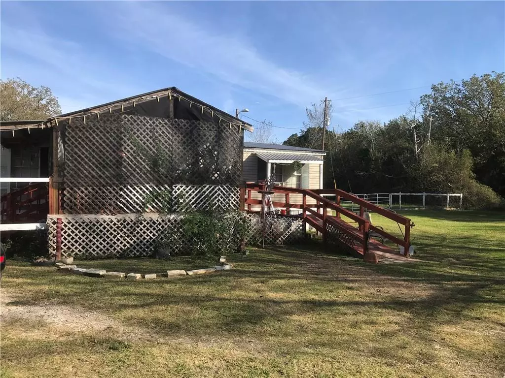 Bastrop, TX 78602,131 Sayers RD