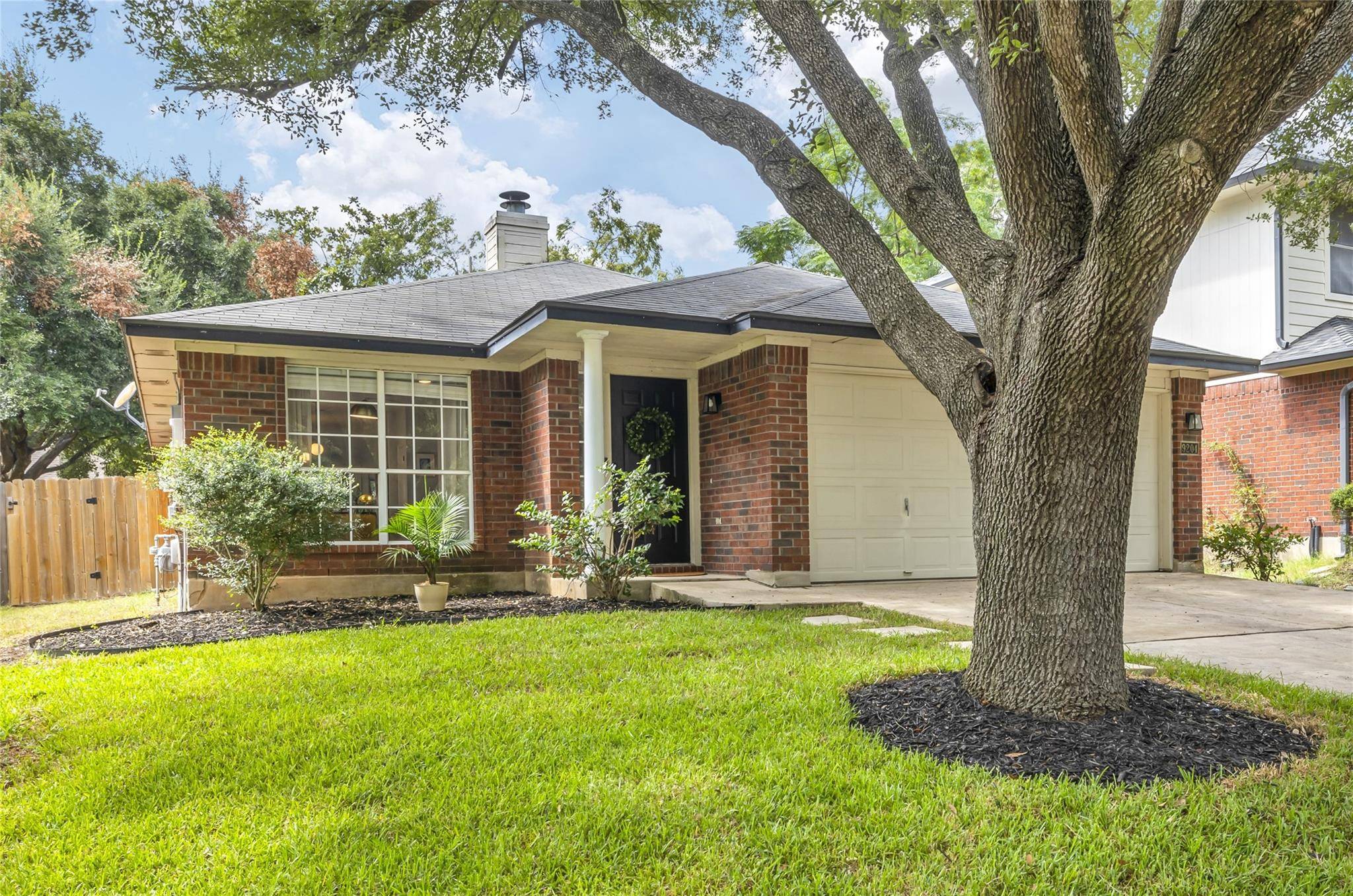 9204 Sanford DR, Austin, TX 78748