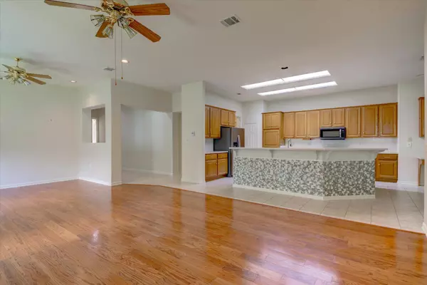 124 Dan Moody TRL, Georgetown, TX 78633