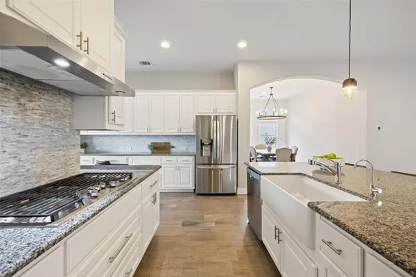6704 Llano Stage TRL, Austin, TX 78738