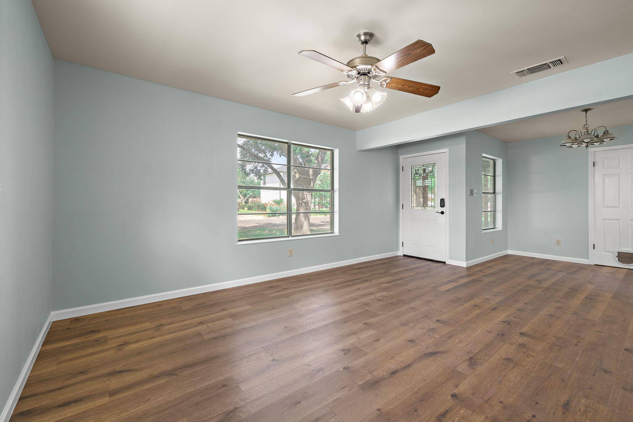Taylor, TX 76574,2304 Lathan LN