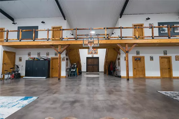 Paige, TX 78659,143 County RD