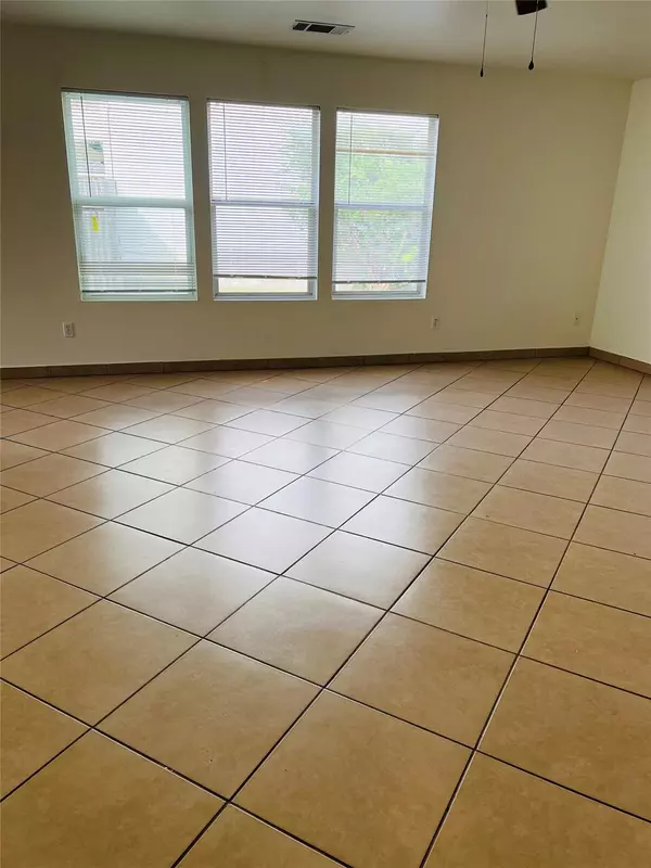 Leander, TX 78641,703 Riverway LN