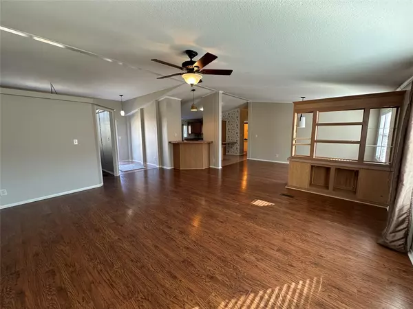 Kyle, TX 78640,104 Ramirez ST