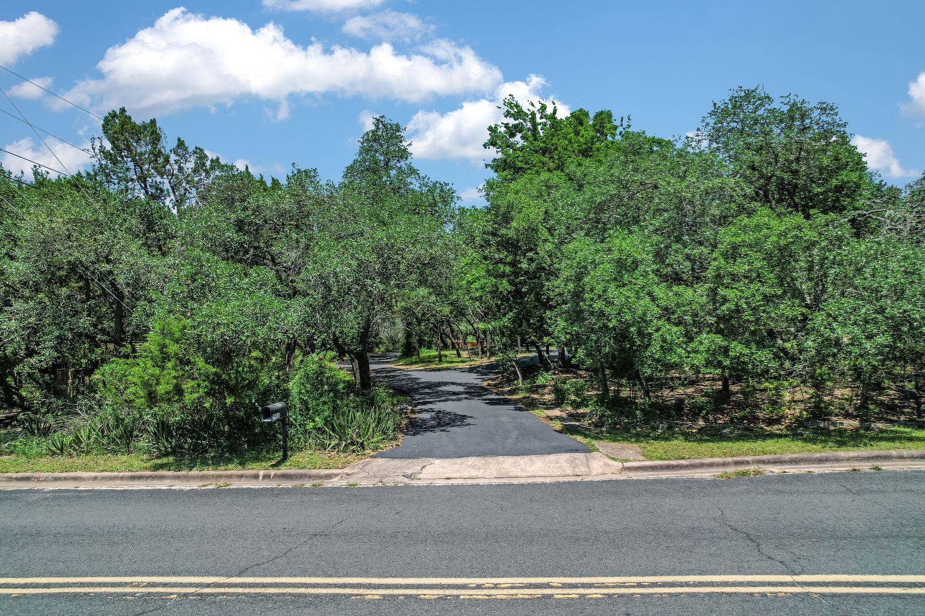 Austin, TX 78746,1004 Castle Ridge RD
