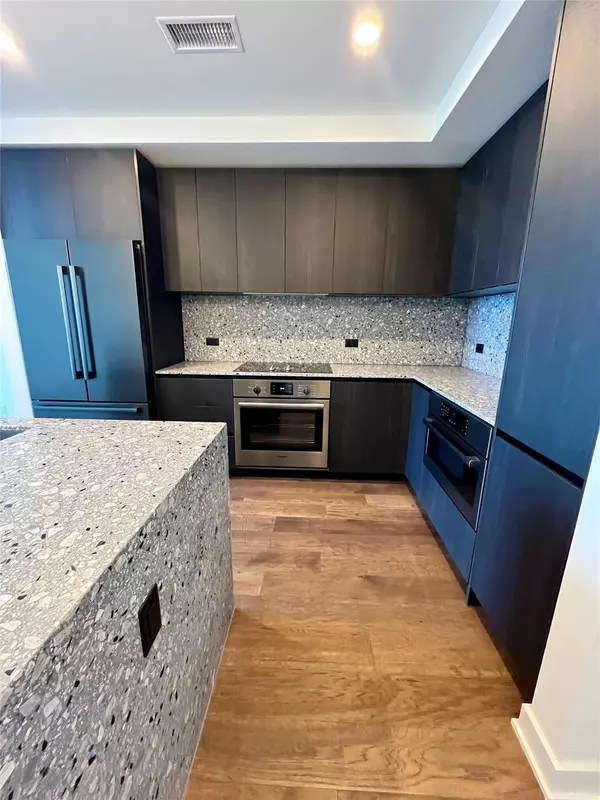 84 East Ave #1502, Austin, TX 78701