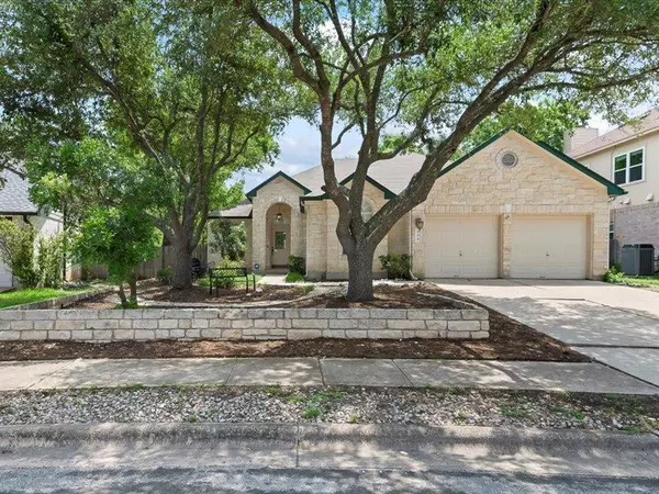 906 Woodhollow LN, Cedar Park, TX 78613