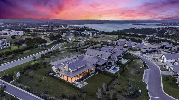 416 Kayak WAY #1, Austin, TX 78738