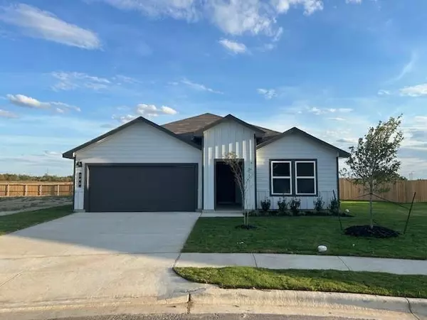 206 Perry PL, Rockdale, TX 76567