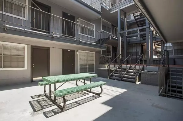 Austin, TX 78705,2704 Salado ST #307