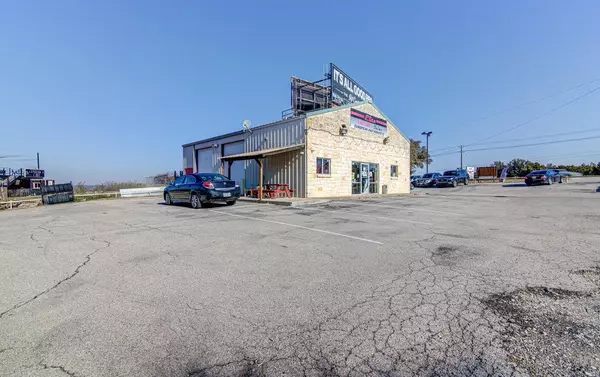 Spicewood, TX 78669,21601 HWY  71 W