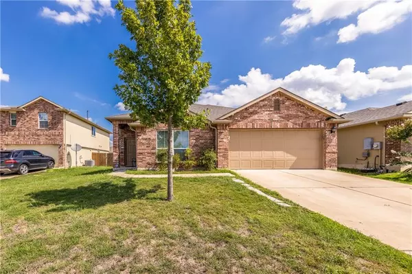 18312 Weatherby LN, Elgin, TX 78621