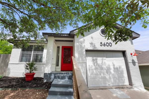 5600 Mesquite Grove RD,  Austin,  TX 78744