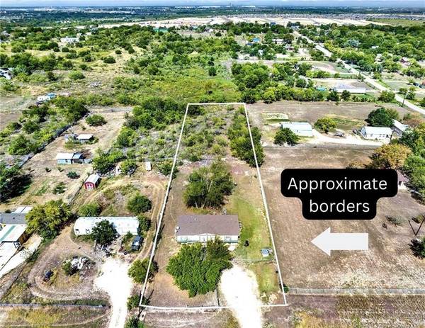 801 Cody LN, Kyle, TX 78640