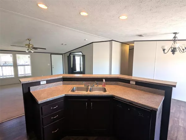 Seguin, TX 78155,139 ANGEL LN LN
