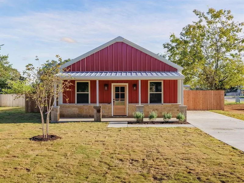 3000 Sunrise Hills DR, Coupland, TX 78615