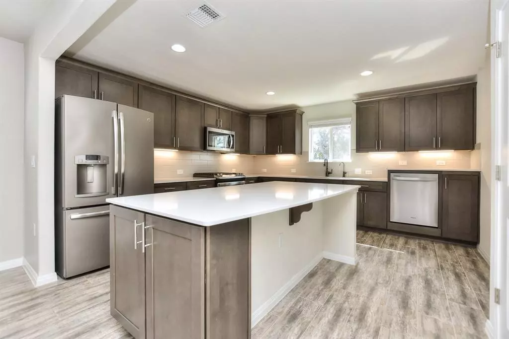 Georgetown, TX 78633,220 Comal LN