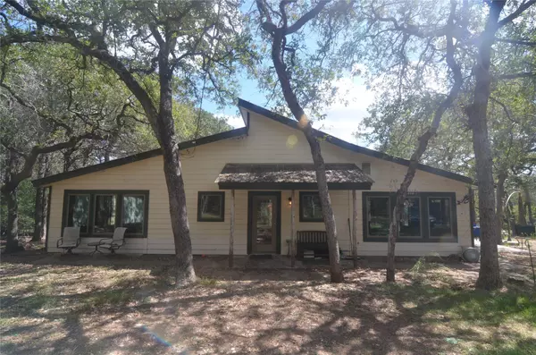 1362 Sand Hills RD, Red Rock, TX 78662