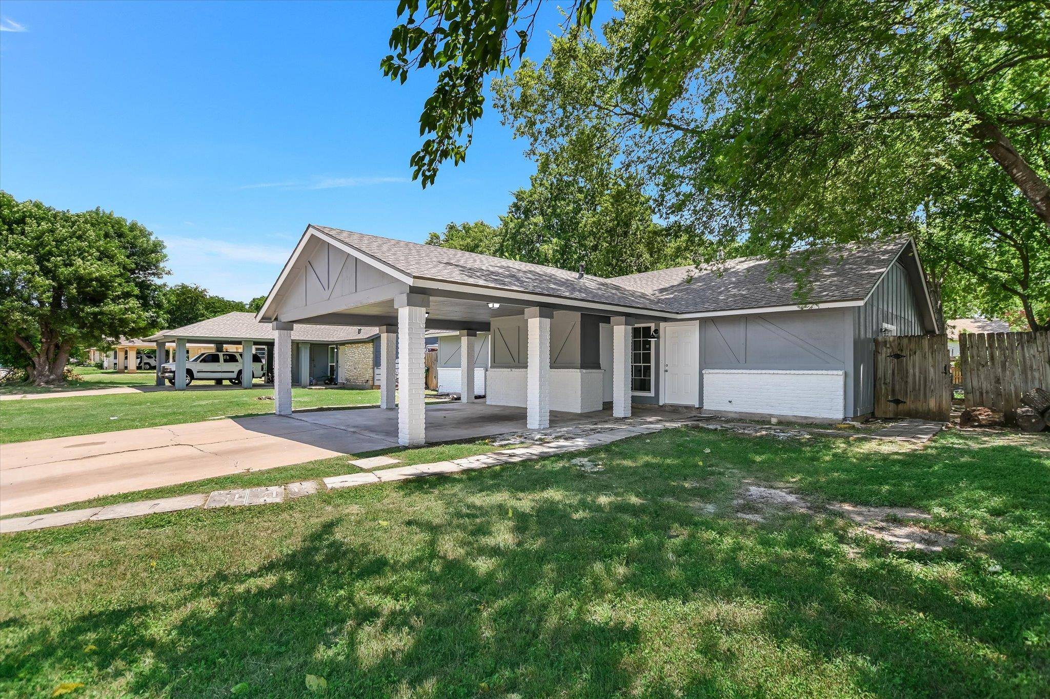 1804 Nicole CIR, Round Rock, TX 78664